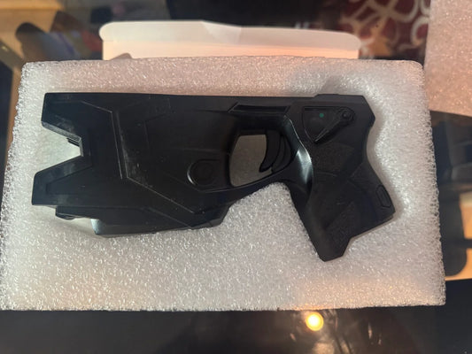 TASER X2 Pre-owned Law Enforcement with holster, 2 live cartridges, battery, box